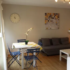  Appartement Central Yellow